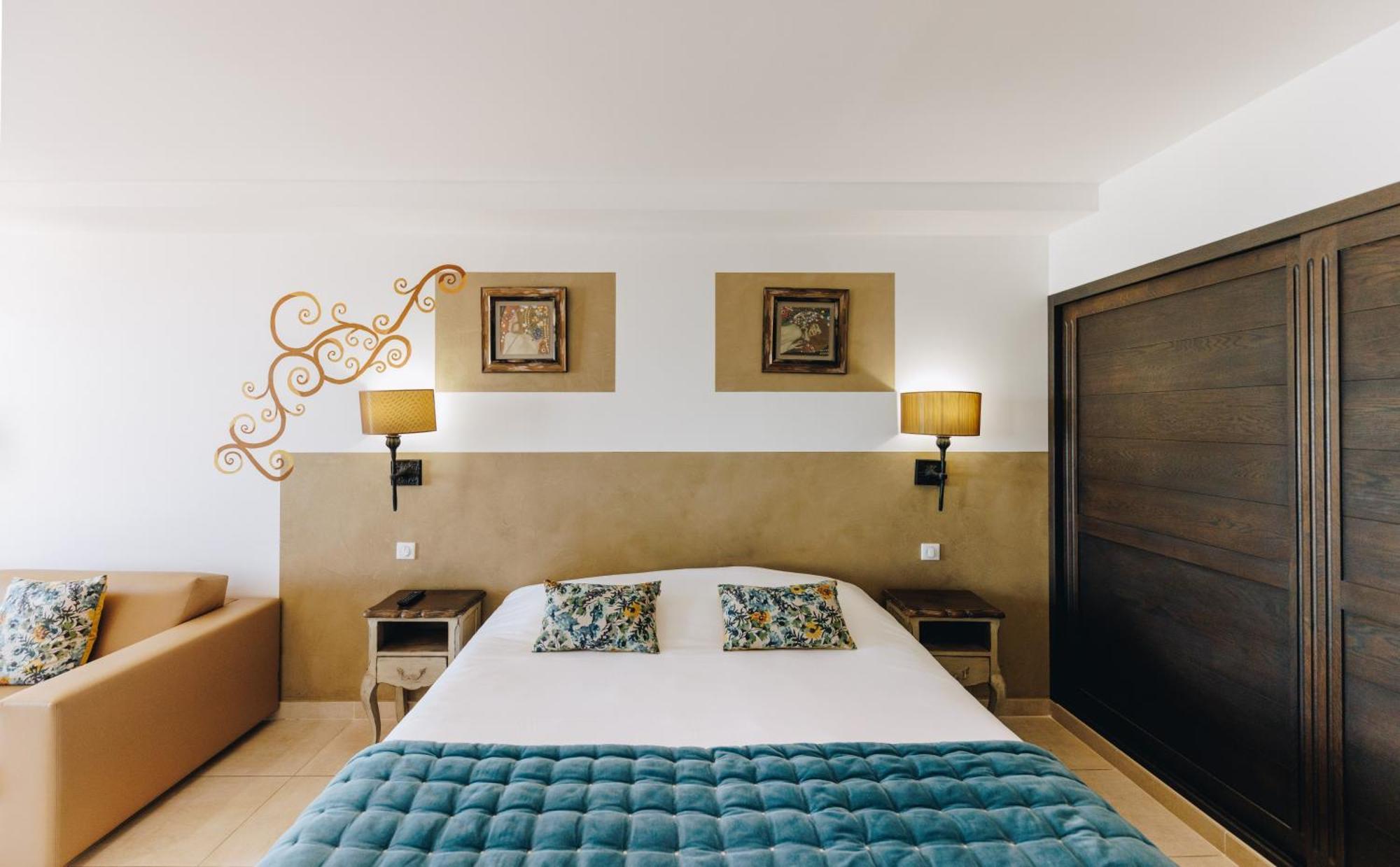 Hotel Liberata & Spa LʼÎle-Rousse 部屋 写真