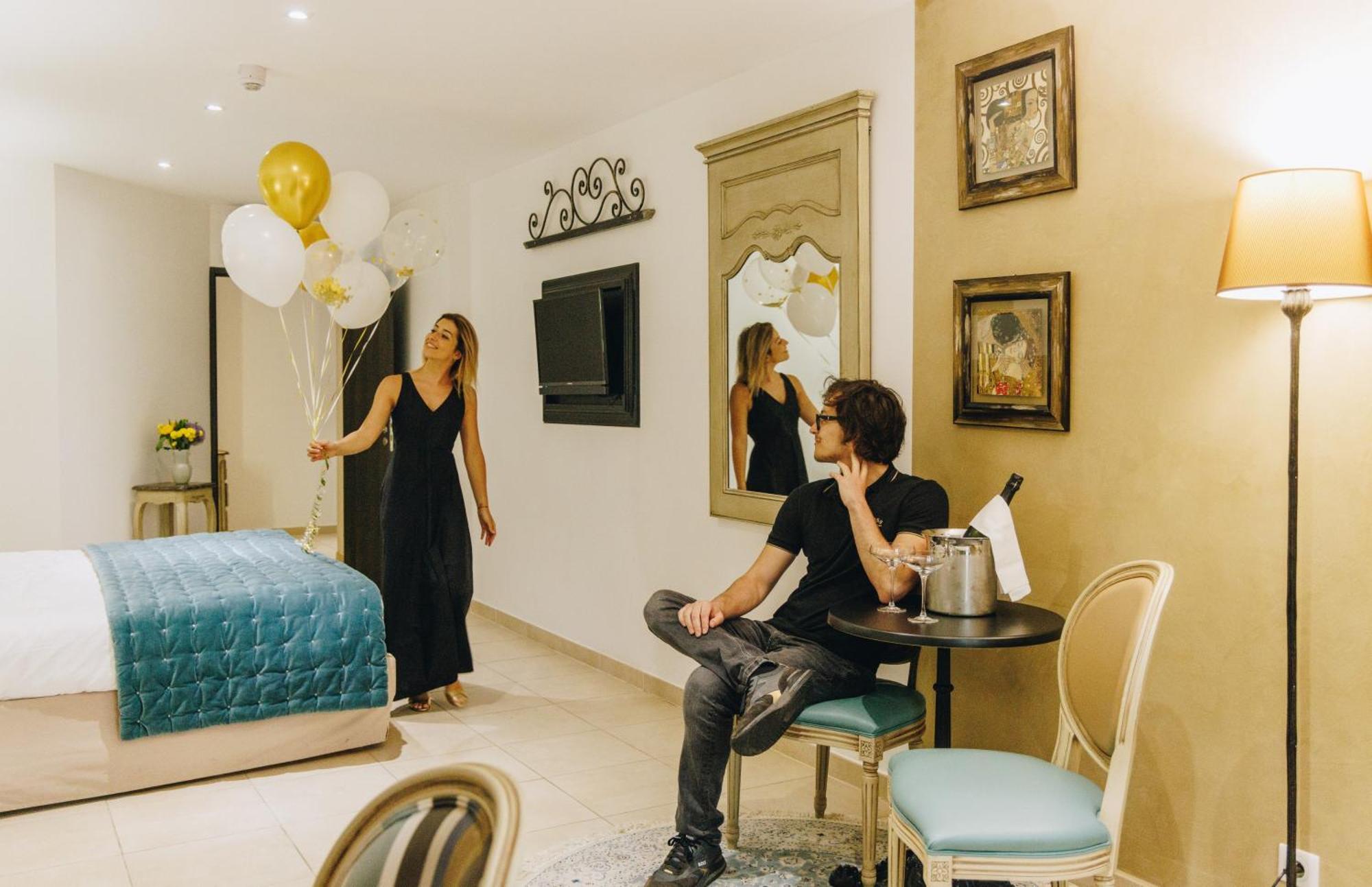 Hotel Liberata & Spa LʼÎle-Rousse 部屋 写真