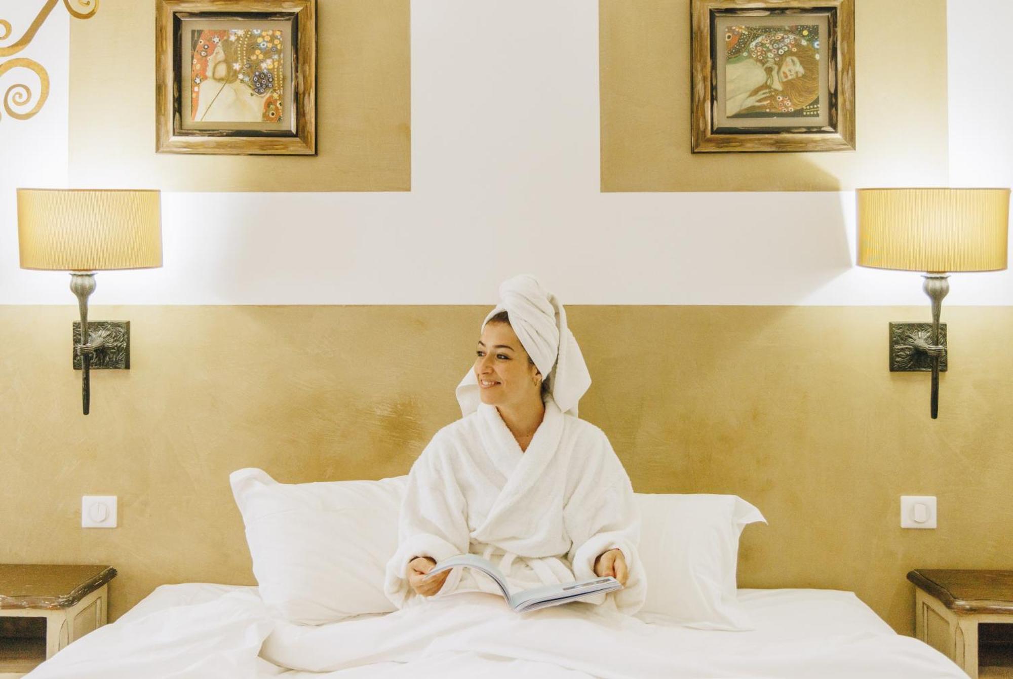 Hotel Liberata & Spa LʼÎle-Rousse エクステリア 写真